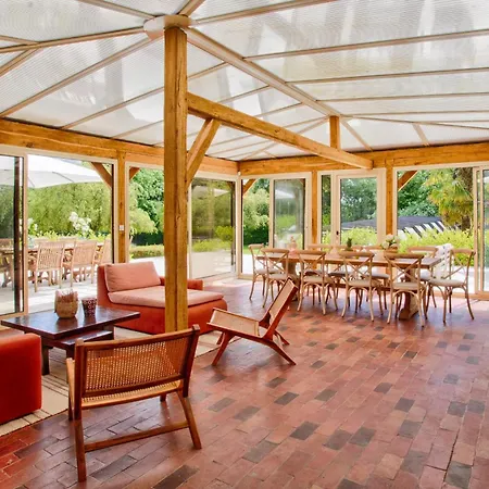 Villa La Chaumiere - Tennis & Swimming Pool -